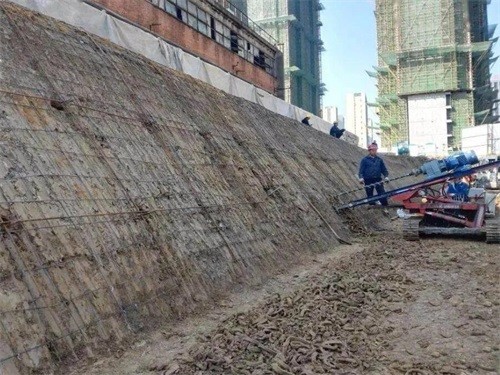 清城建筑边坡支护